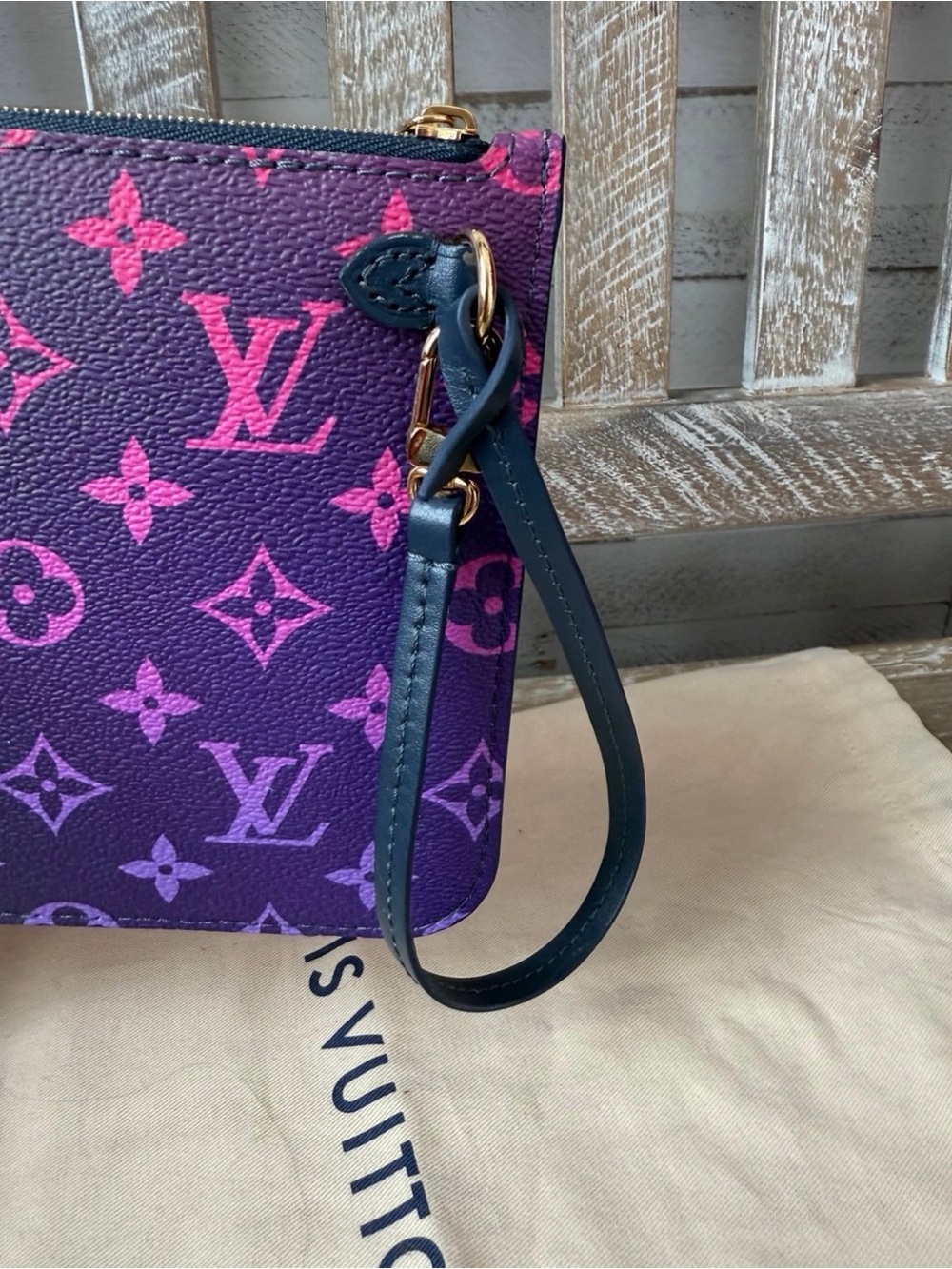 Louis Vuitton Monogram Midnight Fuschia Pouchette Wristlet from Neverfull MM - Picture 2 of 10